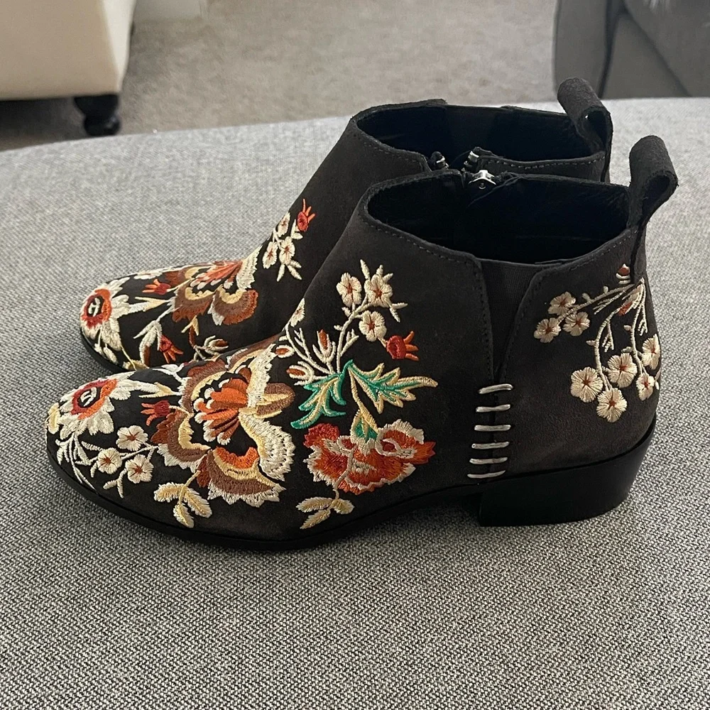 JOHNNY WAS Sammi Embroidered Ankle Boots